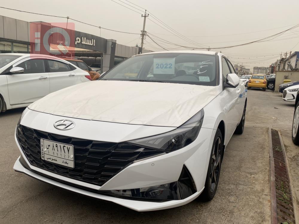 هیوندای ئەلەنترا
